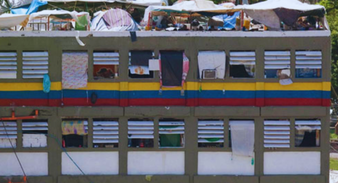 Confirman 5 fallecidos por motín en cárcel de Yare III