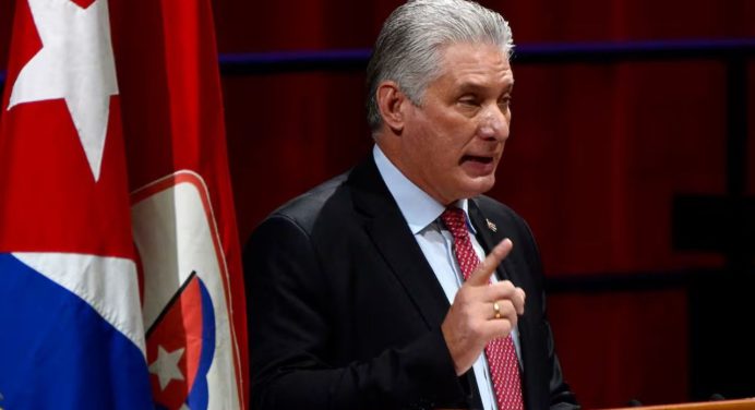 Díaz-Canel desestima las sanciones impuestas por EE. UU. a 11 políticos y militares cubanos