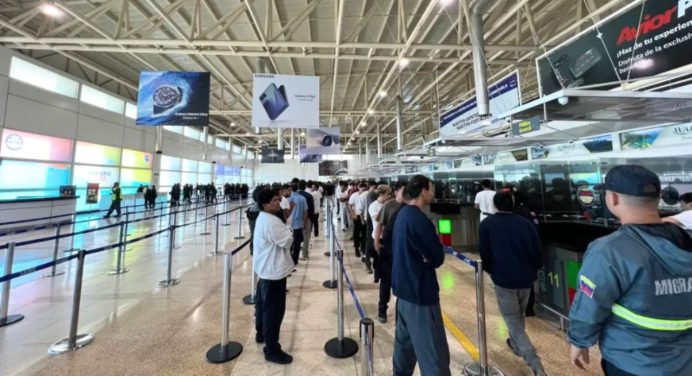 Unos 145 venezolanos retornaron al país desde EE.UU por el Plan Vuelta a la Patria