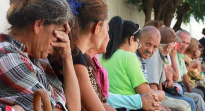 En Venezuela unos 365 mil adultos mayores están en situación de vulnerabilidad