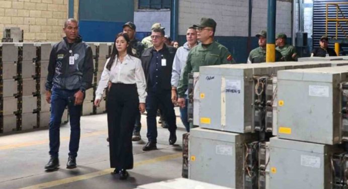 En Aragua: Desmantelan mega-granja con 4 mil máquinas de criptomonedas