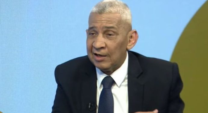 Ministro del Trabajo: Se dieron aumentos responsables para que evitar se desvanezcan