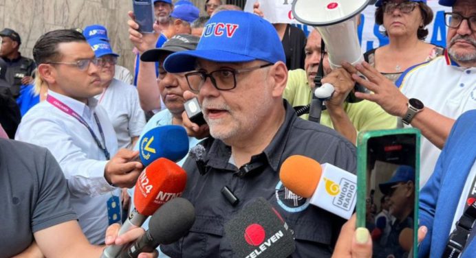 Gremio de profesores de la UCV convoca paro de 24 horas el 19 de mayo