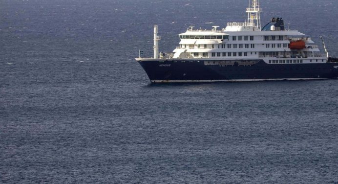 Cabo Verde cierra el puerto a un barco con posible brote de hantavirus