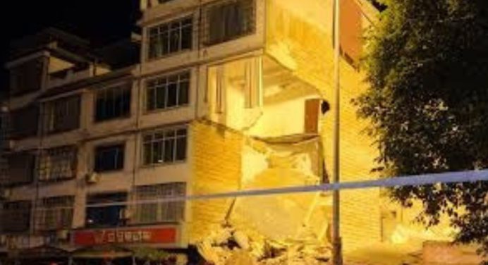 Sismo en el sur de China de 5.2: Dos muertos y miles de evacuados