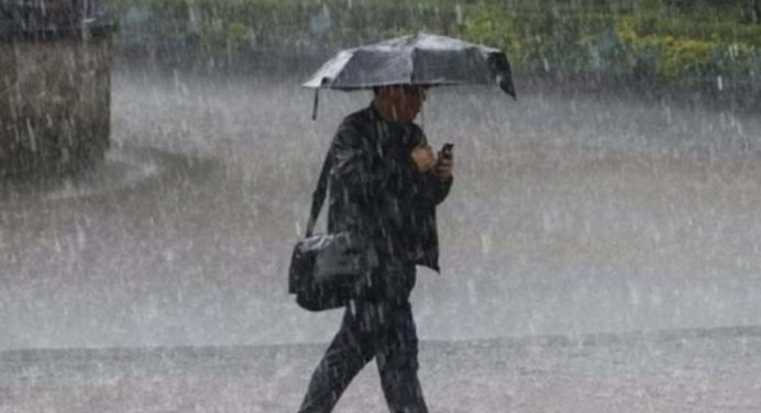 Lluvias intensas en 11 estados del país este fin de semana