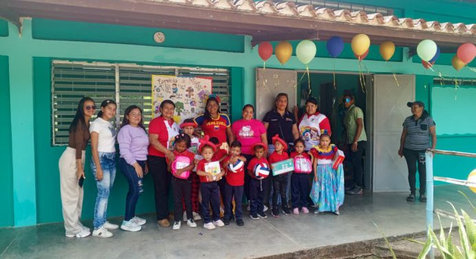 Alcaldía de Uracoa entrega dos instituciones educativas totalmente rehabilitadas
