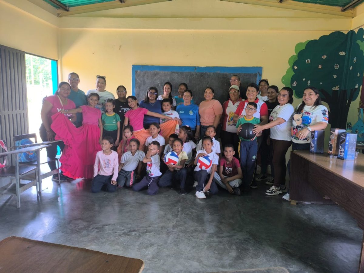 Alcaldía de Uracoa entrega dos instituciones educativas totalmente rehabilitadas 2 Uracoa2
