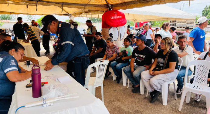 Realizan en Aguasay primera jornada de venta de cemento a precio preferencial