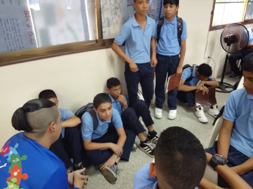 Promueven ambientes escolares seguros y libres de violencia en Santa Bárbara 1 charla