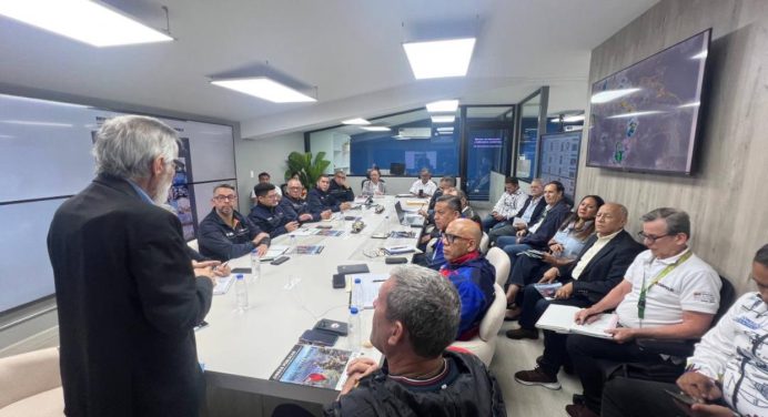 Expertos y autoridades sellan el Plan de Transformación del SEN