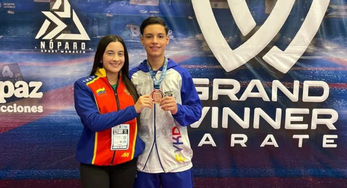 Atletas monaguenses conquistan podio histórico en el Centroamericano de Karate en México