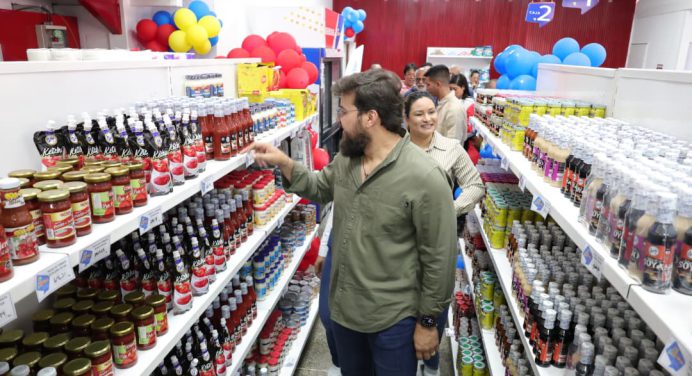 Reactivan Mercal Valle Verde para beneficiar a más de 2 mil 800 familias en Piar