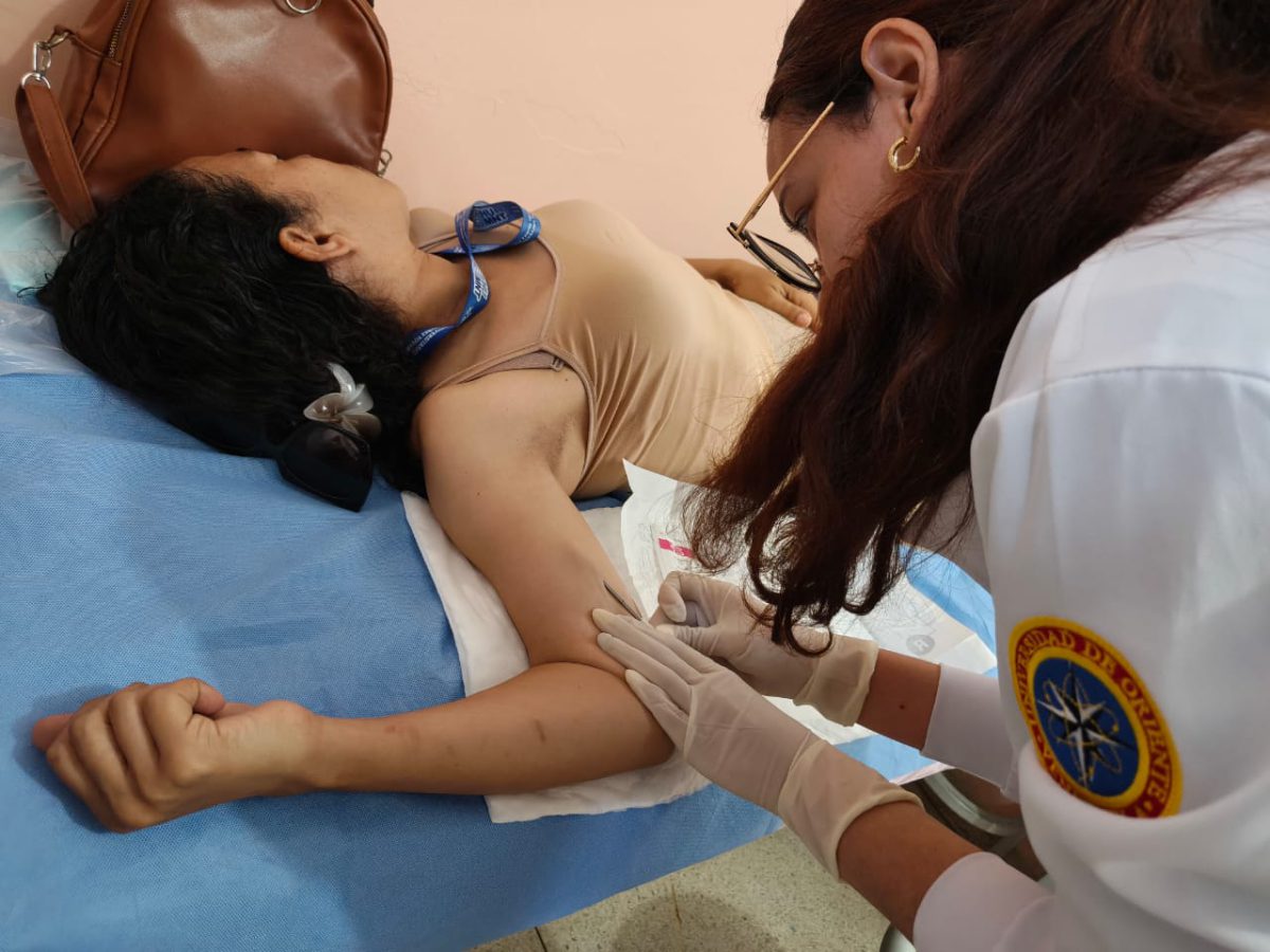 Favorecen a 30 mujeres con jornada de implantes subdérmicos en el Humnt 3 mujeres3