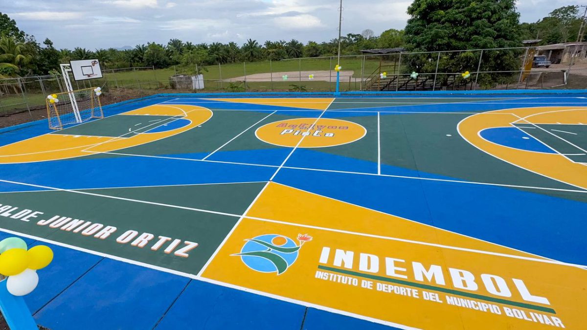 Alcaldía de Bolívar entrega cancha de usos múltiples de San Pablo 2 pablo2