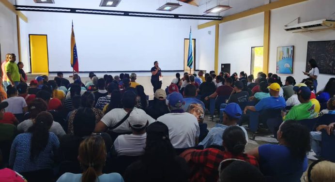 Conforman equipos políticos comunales en el municipio Santa Bárbara