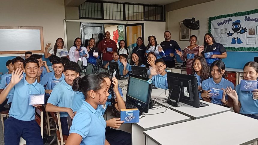 Entregan 30 kits pedagógicos a estudiantes del liceo "Dr. Jesús Rafael Zambrano" de Maturín 1 semillero