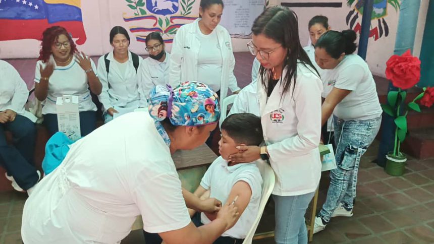 Programa Ampliado de Inmunización va a la Escuela se despliega en Santa Bárbara 1 vacuna