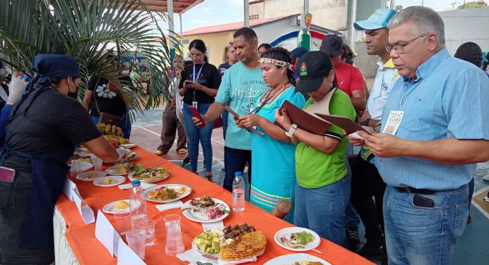Realizan encuentro gastronómico de Saberes y Sabores en Zamora