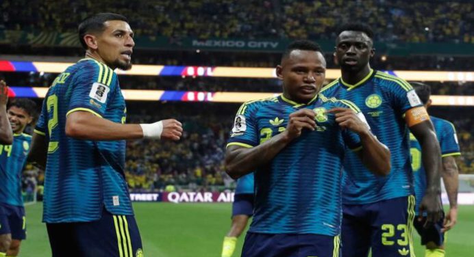 Colombia cerró la primera jornada con victoria y liderato de su grupo