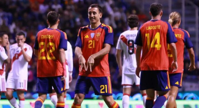 España cerró su preparación mundialista con goleada ante Perú