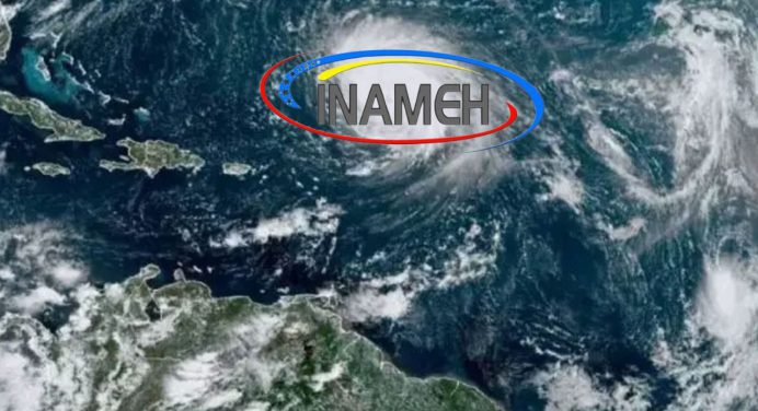Fuertes lluvias por el paso de dos ondas tropicales sobre el territorio nacional