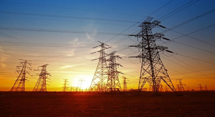 Colombia destina fondos para interconexión eléctrica con Venezuela