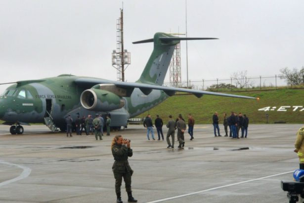 vuelo humanitario de Brasil