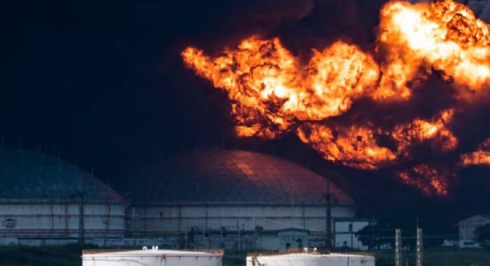 Una explosión en una planta de gas en Catar dejó 13 fallecidos y 66 heridos