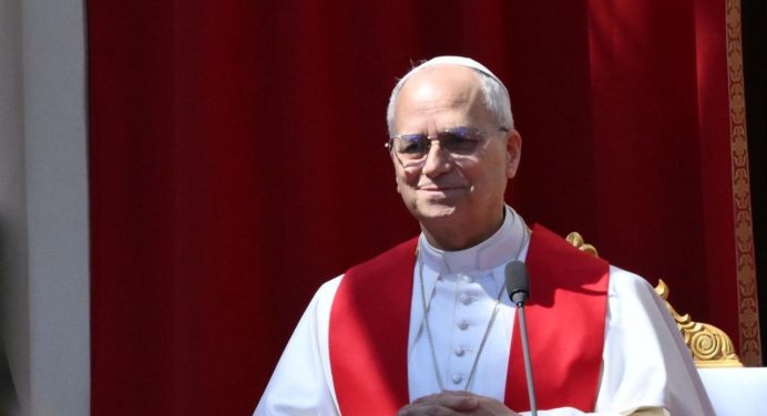 Madrid se alista para recibir al papa León XIV en su gira inaugural