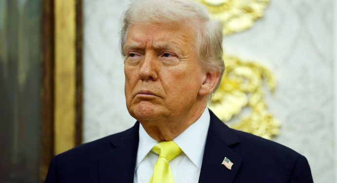 Decisión judicial revoca política de Trump que suspendía asilo a ciudadanos de 39 países