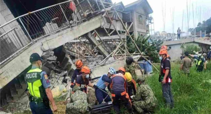 Aumentan a 37 el número de fallecidos por el sismo en la isla filipina de Mindanao