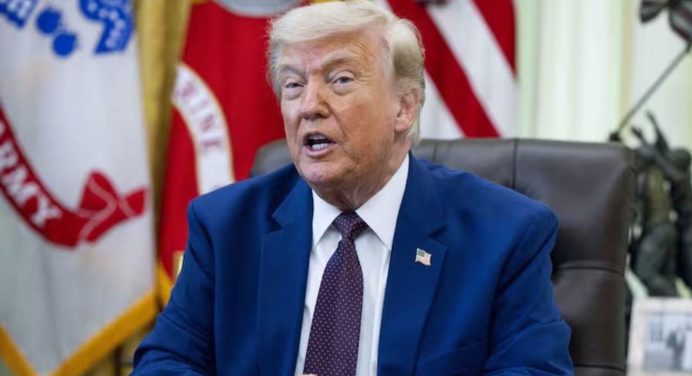 Trump anuncia represalias contra Irán por derribar un helicóptero estadounidense