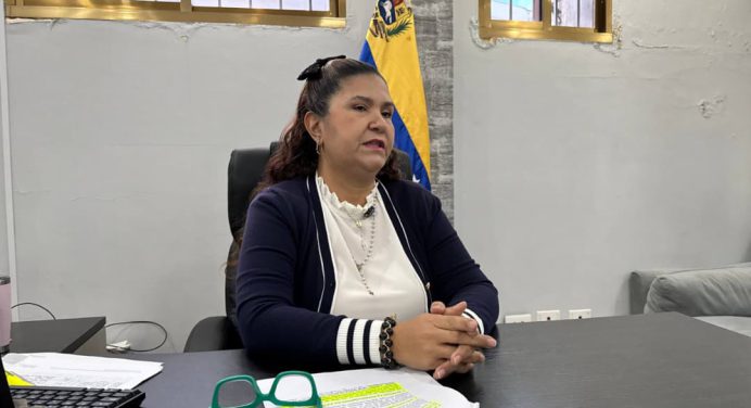 Laritza Prada: Debemos asumir el compromiso con la educación y el conocimiento