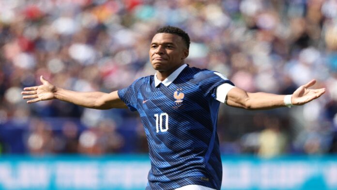 Mbappé anotó doblete en victoria de Francia ante Senegal 1 Mbappé