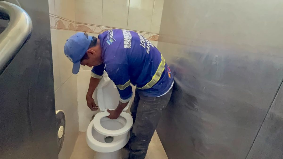 Avanza rehabilitación integral de la universidad Simón Rodríguez de Maturín 3 banos3