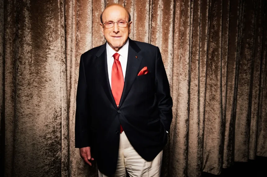 Murió Clive Davis, descubridor de Whitney Houston a los 94 años 1 Clive Davis