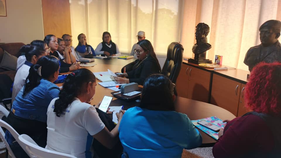 Promueven fortalecimiento del sistema de formación educativa en Santa Bárbara 2 formacion2