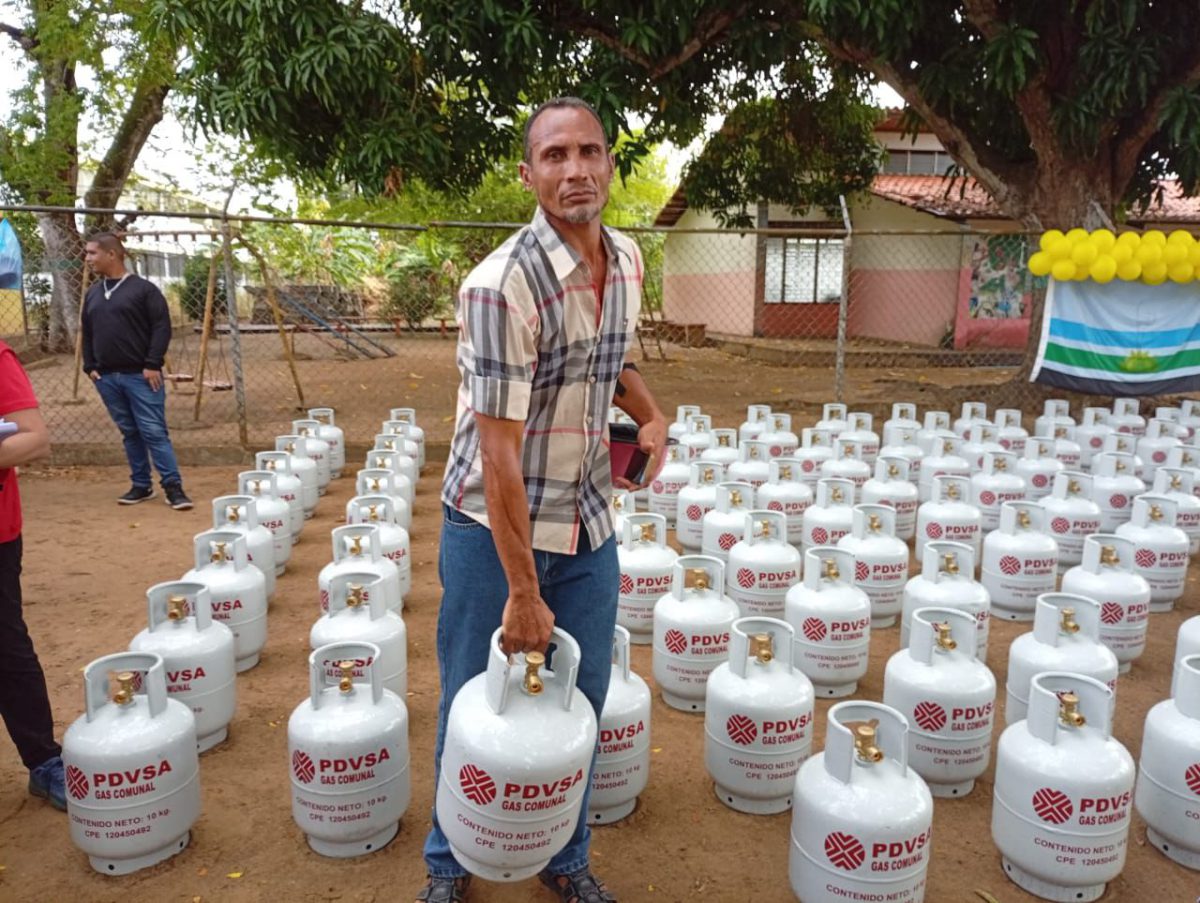En dos meses Gasmaca entregó más de mil 600 nuevos cilindros 2 gasmaca2