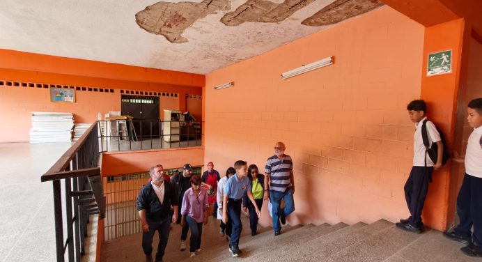 Inspeccionan infraestructura del «Núñez Mares» y la UE. «Gregorio Rondón
