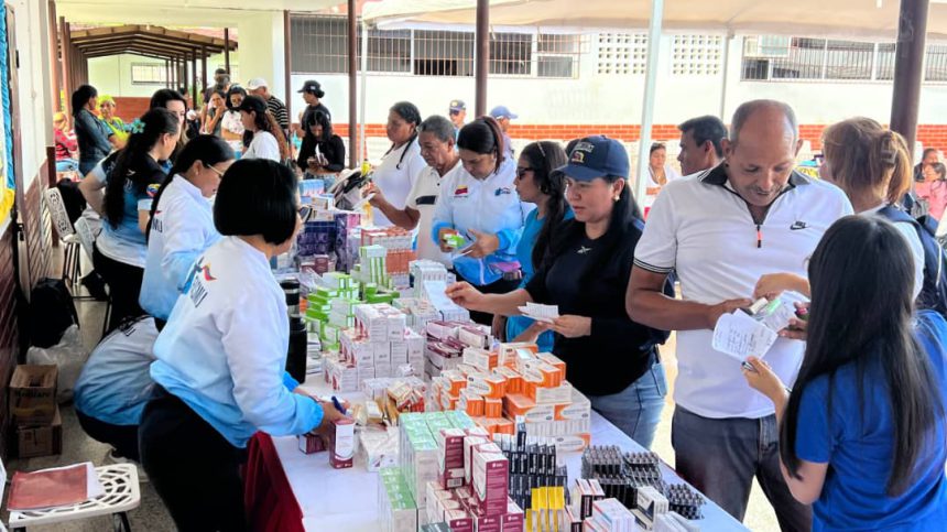Habitantes de El Furrial reciben jornada de atención integral 1 jornada
