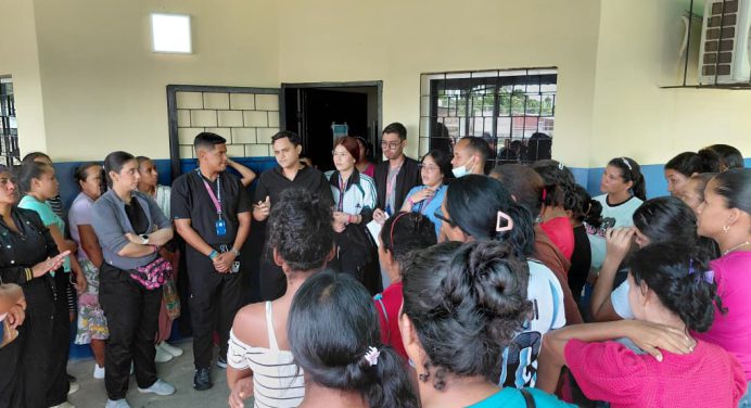 Realizan jornada ginecológica en Amana del Tamarindo