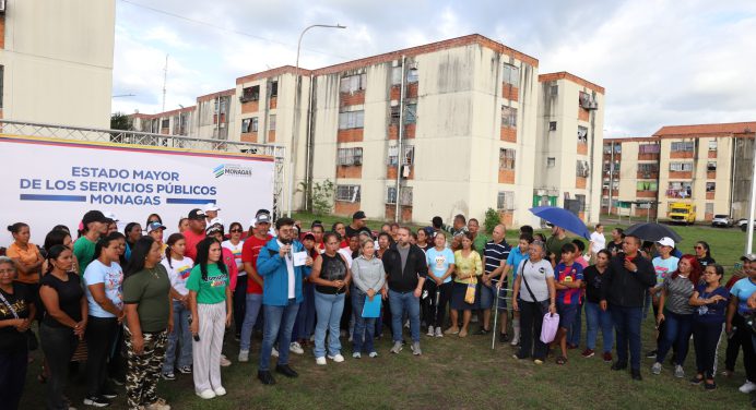 Luna entrega impermeabilización de Zona 17 de La Gran Victoria