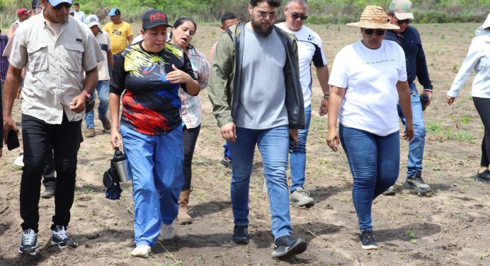 Productores socializan experiencias del Plan Agroalimentario Comunal «Reto Admirable 2026»
