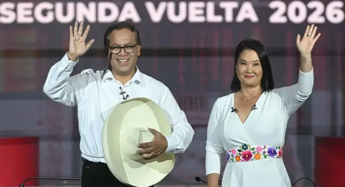 Roberto Sánchez adelanta a Keiko Fujimori al llegar al 93,92 % del escrutinio en Perú