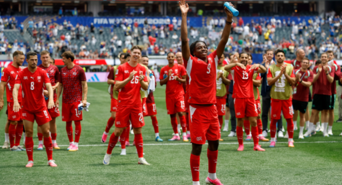 Suiza ganó a Bosnia con autoridad y toma la cima del grupo B