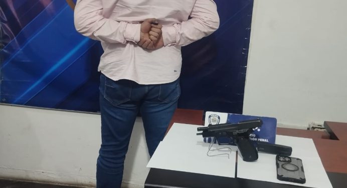 Polimaturín capturó a sujeto con arma de fuego