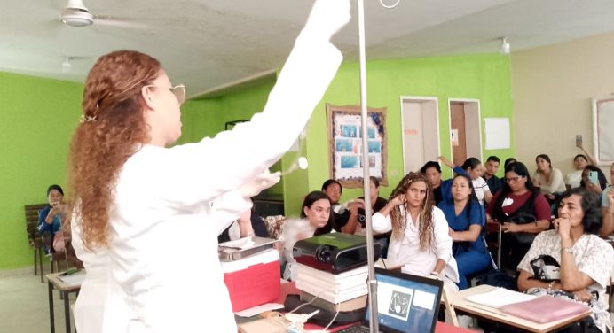 Realizan taller de terapia transfusional en el hospital Núñez Tovar de Maturín
