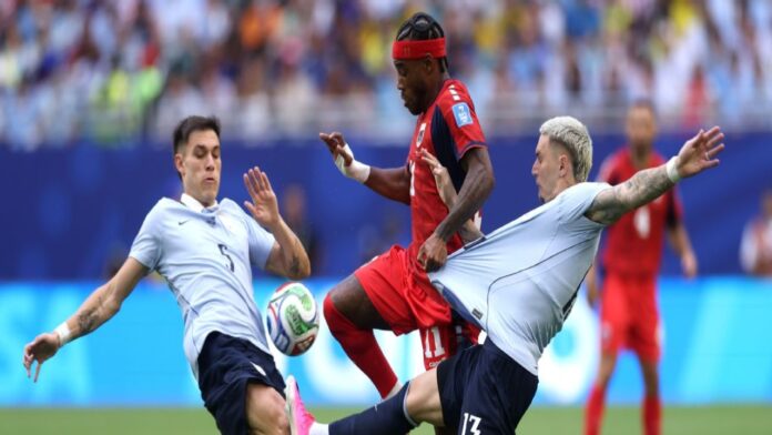 Uruguay empató 2-2 con Cabo Verde y definirá su futuro ante España 1 Uruguay