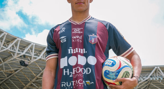 ¡Garra Guaraní! Alexis Rodas se suma a la retaguardia azulgrana
